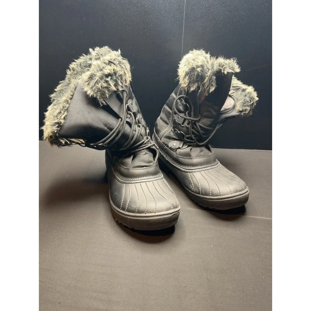 Dream Pairs DP-CANADA Womens Snow Boots Size 11 Black Faux Fur Lace Zip Winter